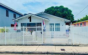 B1 Best Value On Private Bedroom With Private Bathroom In Little Havana, Miami
