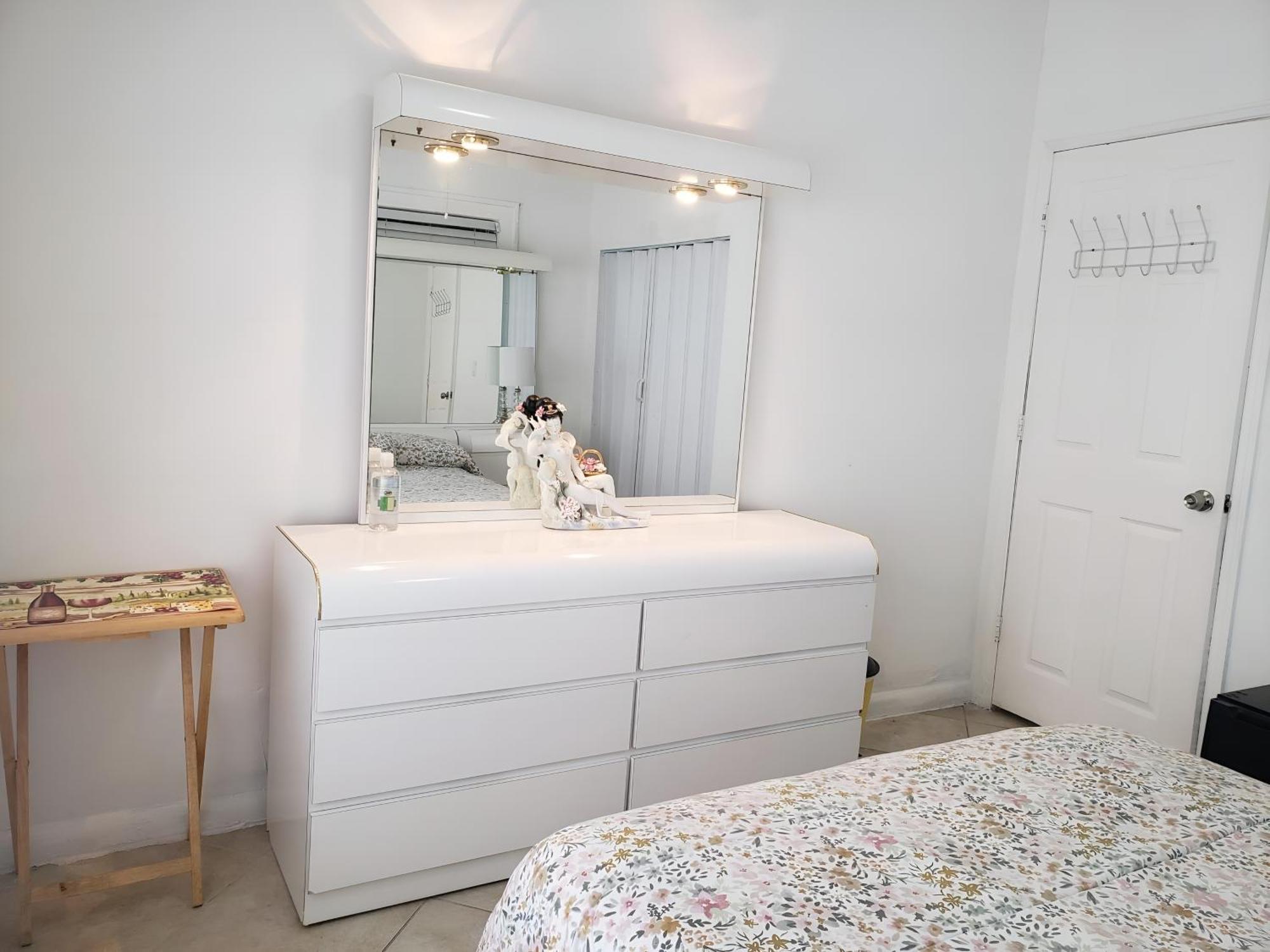 B1 Best Value On Private Bedroom With Private Bathroom In Little Havana, Miami Extérieur photo